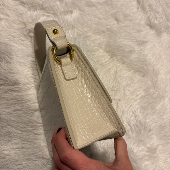 JW PEI CREAM CROC CROSSBODY FLAP BAG Top Handle - Picture 7 of 14